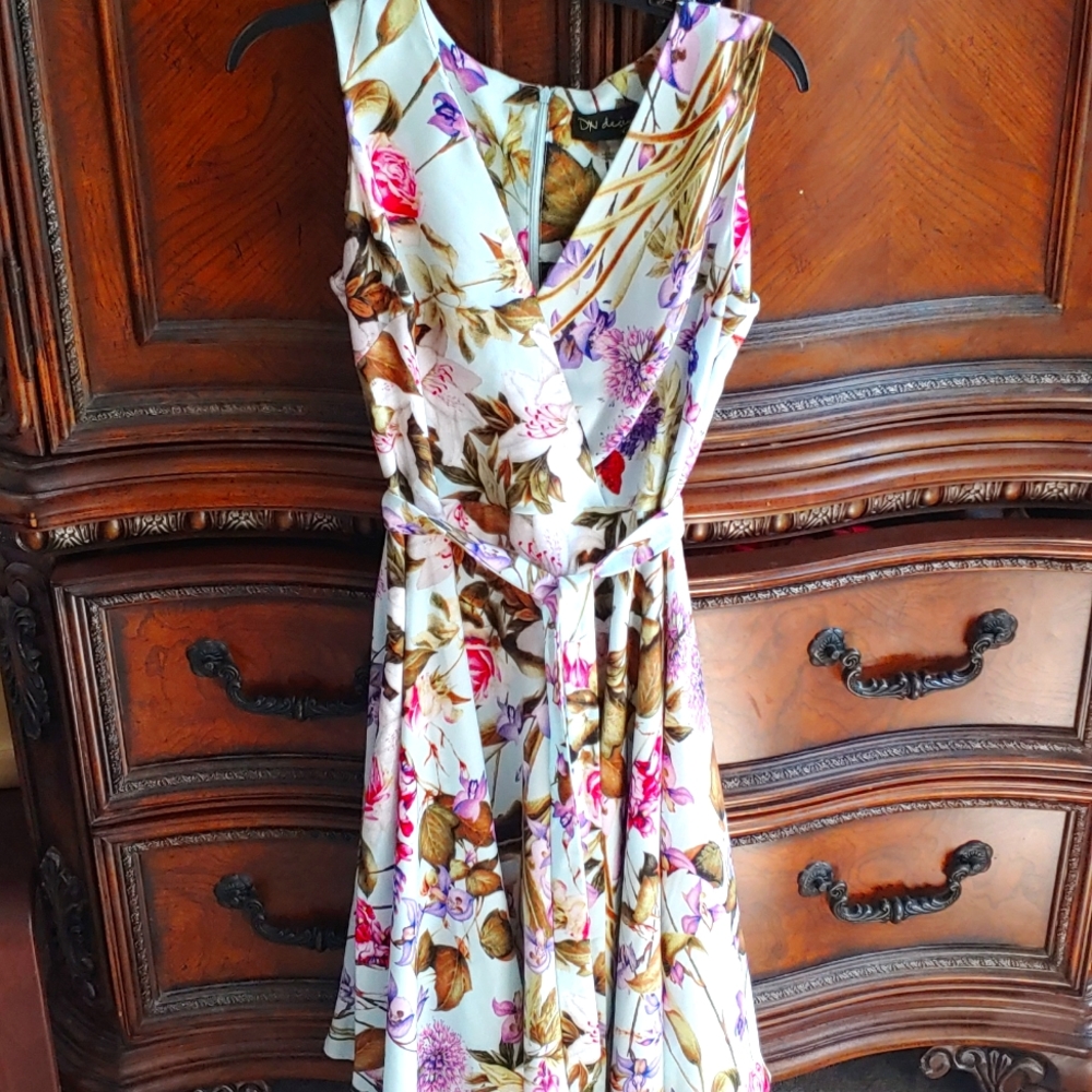 🌷🌿 Beautiful Fall Dress🌿🌷